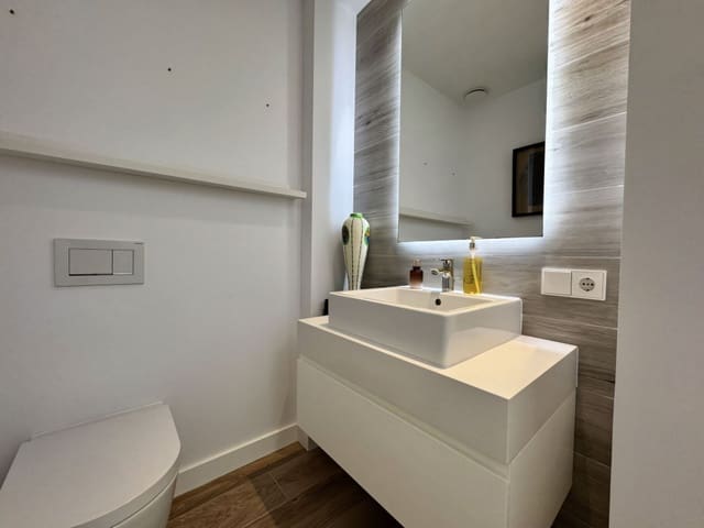 3 bedroom Penthouse for sale in Santa Clara, Marbella with pool garage - € 1,940,000 (Ref: 9488643)