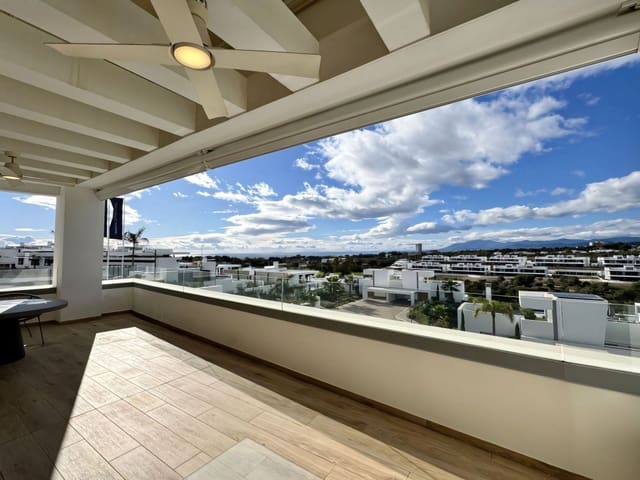 3 bedroom Penthouse for sale in Santa Clara, Marbella with pool garage - € 1,940,000 (Ref: 9488643)