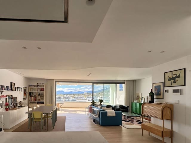 3 bedroom Penthouse for sale in Santa Clara, Marbella with pool garage - € 1,940,000 (Ref: 9488643)