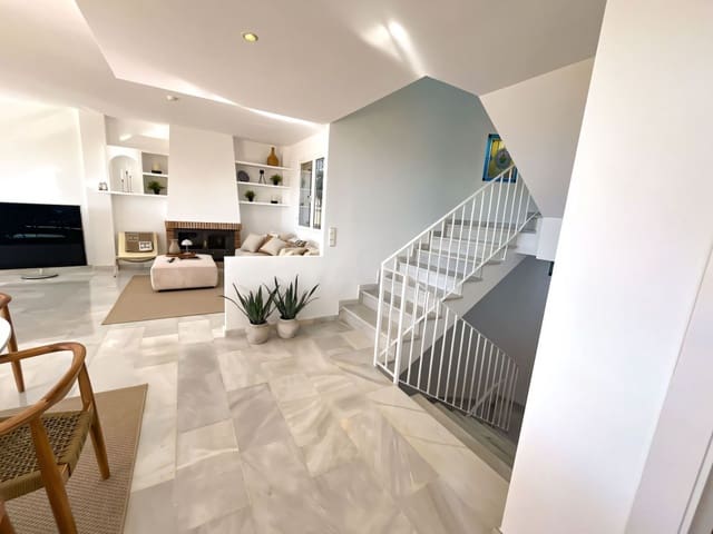 3 slaapkamer Villa te koop in Mijas Golf, Mijas met zwembad garage - € 1.195.000 (Ref: 9491055)