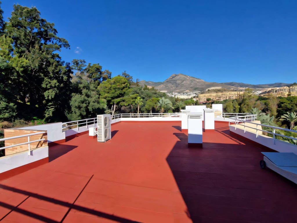 3 slaapkamer Penthouse te koop in Benalmadena met zwembad - € 795.000 (Ref: 9494249)