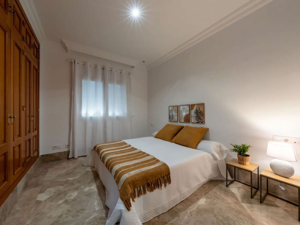 3 soverom Kjedet enebolig til salgs i Marbella med svømmebasseng garasje - € 849 000 (Ref: 9499627)