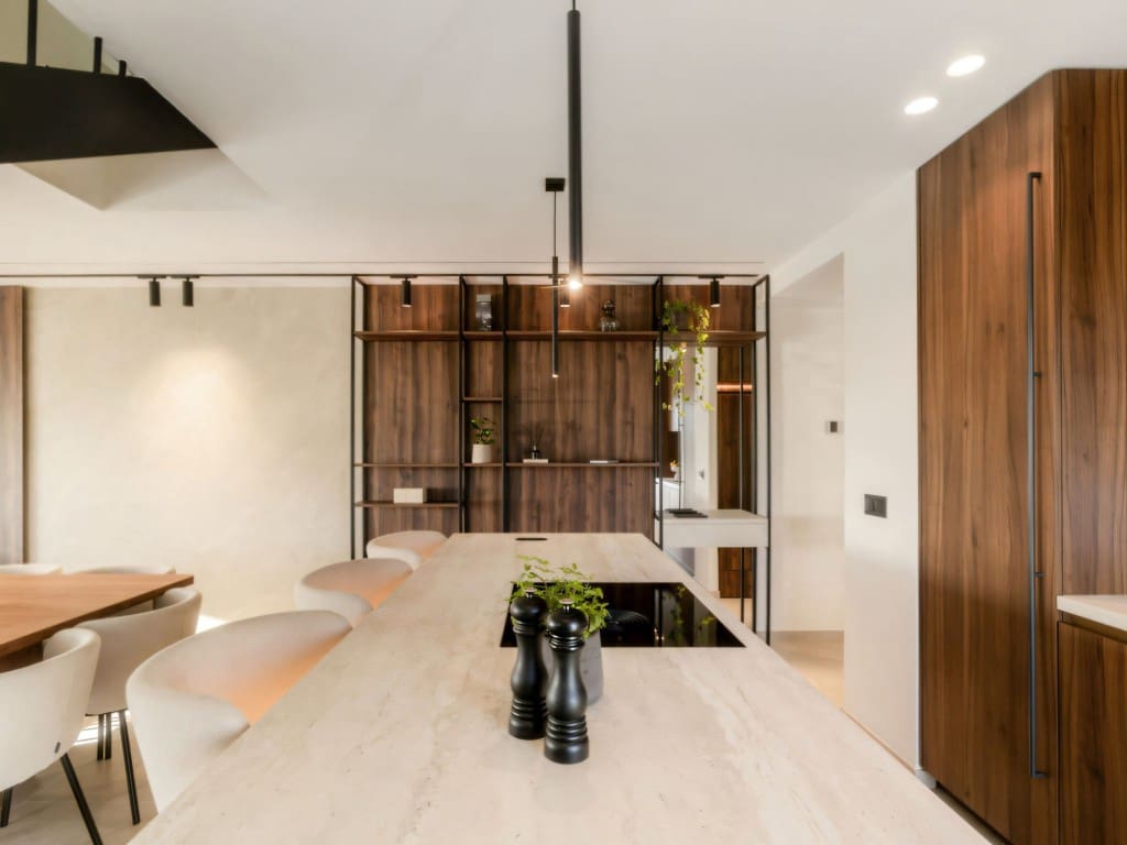 3 soverom Penthouse til salgs i Nueva Andalucia med svømmebasseng - € 1 550 000 (Ref: 9501811)