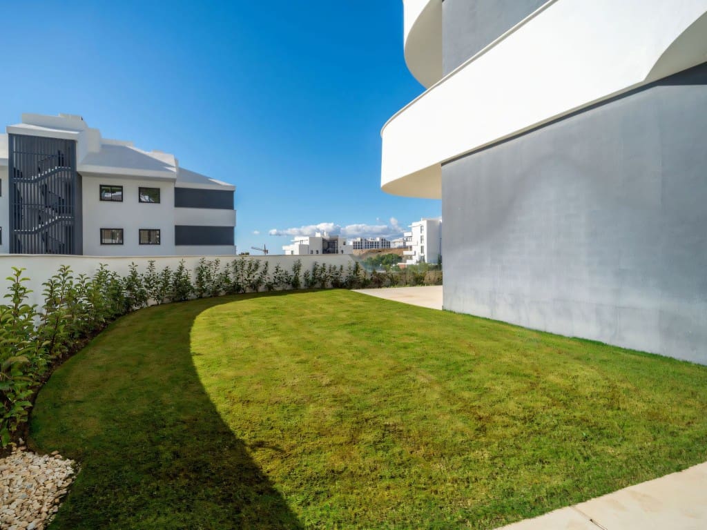 2 Zimmer Apartment zu verkaufen in Fuengirola mit Pool - 630.000 € (Ref: 9503799)