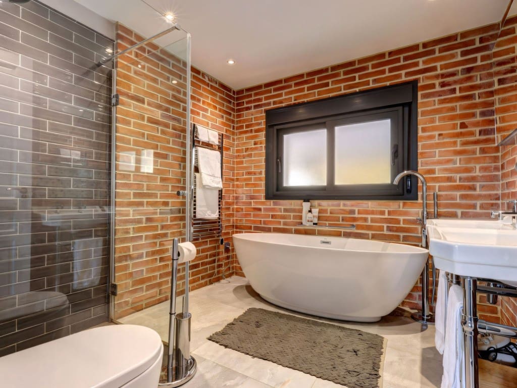 4 chambre Villa/Maison à vendre à Casares avec piscine garage - 2 250 000 € (Ref: 9503800)