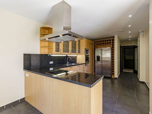 Chalet de 5 habitaciones en Los Arqueros, Benahavís en venta con piscina garaje - 2.695.000 € (Ref: 9503801)