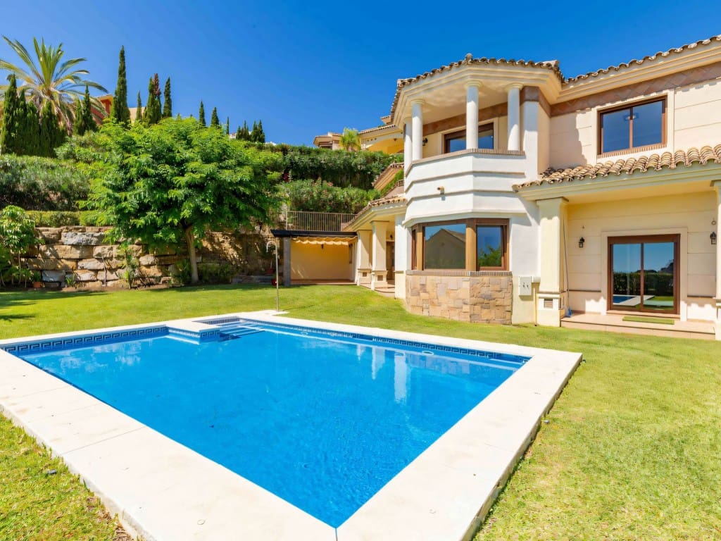 Chalet de 5 habitaciones en Los Arqueros en venta con piscina garaje - 2.695.000 € (Ref: 9503801)