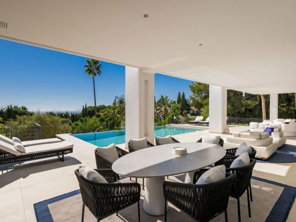 5 slaapkamer Villa te koop in Golden Mile met zwembad - € 9.950.000 (Ref: 9508231)