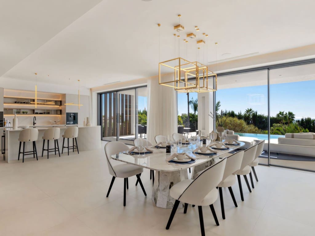 5 slaapkamer Villa te koop in Golden Mile met zwembad - € 9.950.000 (Ref: 9508231)