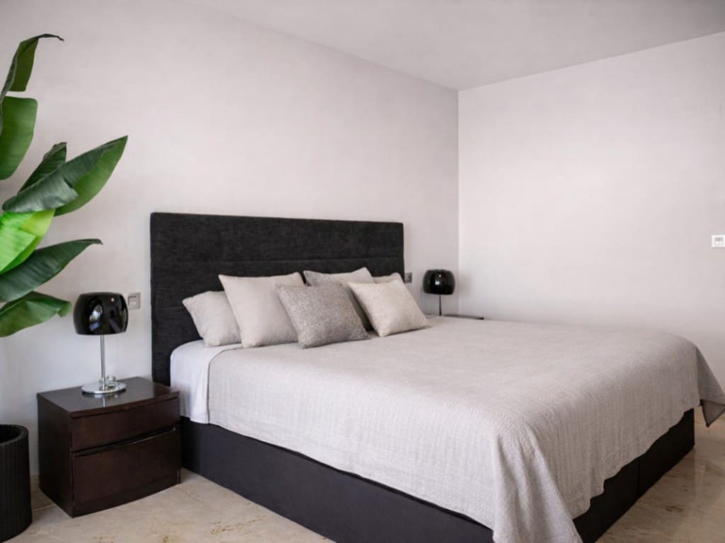 2 slaapkamer Appartement te koop in San Pedro de Alcantara met zwembad - € 450.000 (Ref: 9508232)