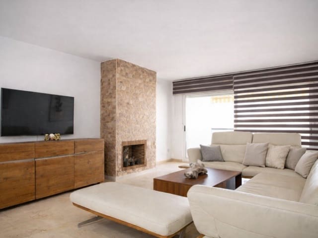 2 slaapkamer Appartement te koop in San Pedro de Alcantara, Marbella met zwembad - € 450.000 (Ref: 9508232)