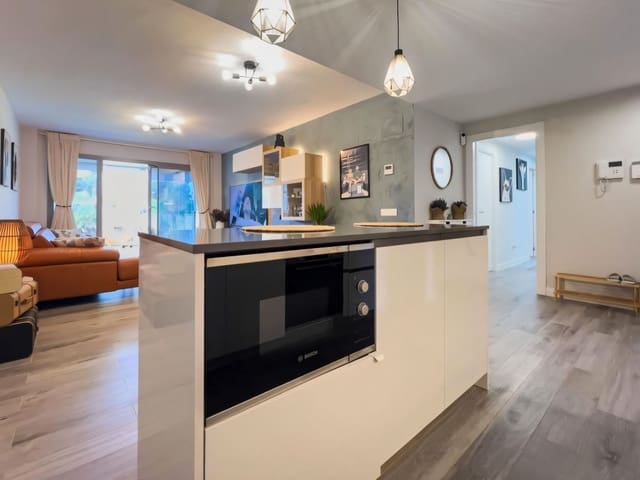 3 sovrum Lägenhet till salu i Mijas Costa, Mijas med pool - 579 900 € (Ref: 9518400)