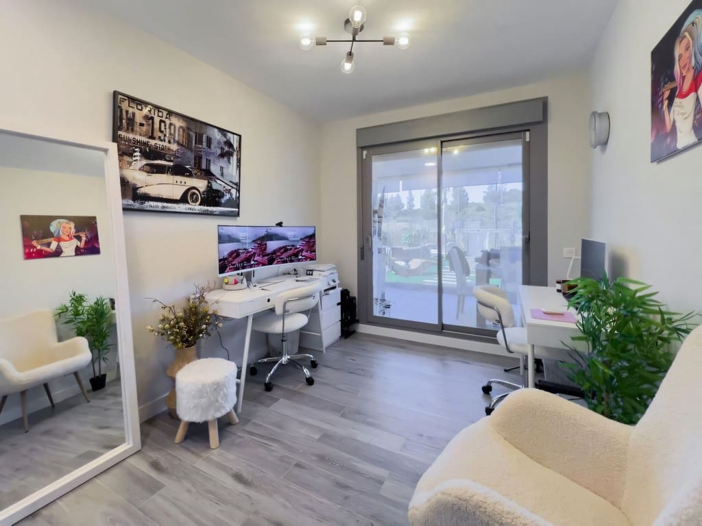 3 sovrum Lägenhet till salu i Mijas Costa med pool - 579 900 € (Ref: 9518400)