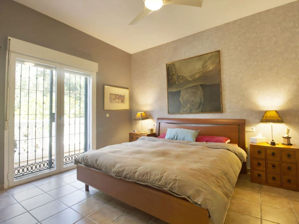 3 bedroom Villa for sale in Benalmadena with pool garage - € 670,000 (Ref: 9523916)