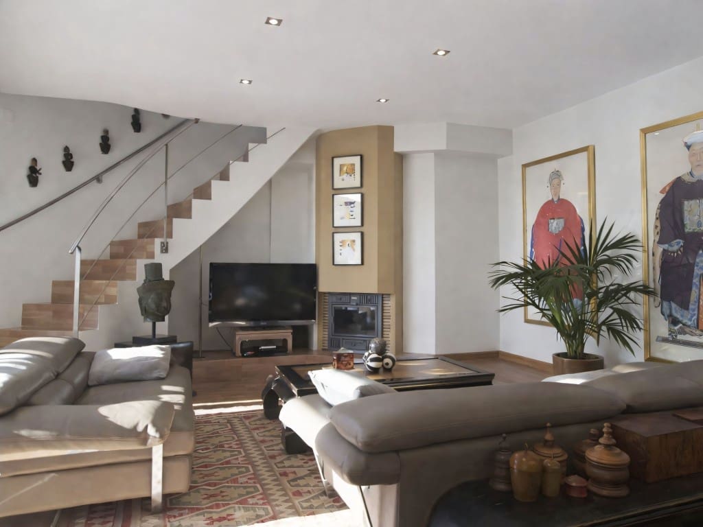 3 bedroom Villa for sale in Benalmadena with pool garage - € 670,000 (Ref: 9523916)