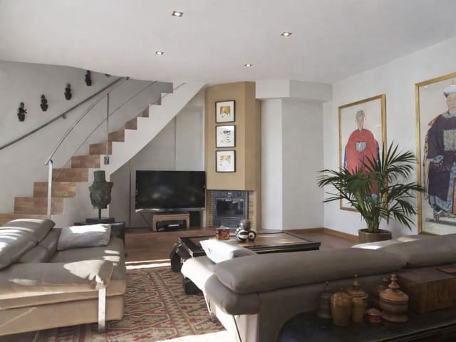 3 chambre Villa/Maison à vendre à Benalmádena avec piscine garage - 670 000 € (Ref: 9523916)