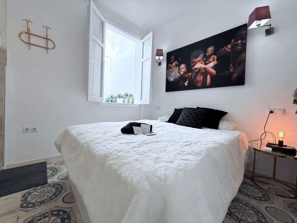 3 bedroom Townhouse for sale in Coin - € 329,000 (Ref: 9526053)