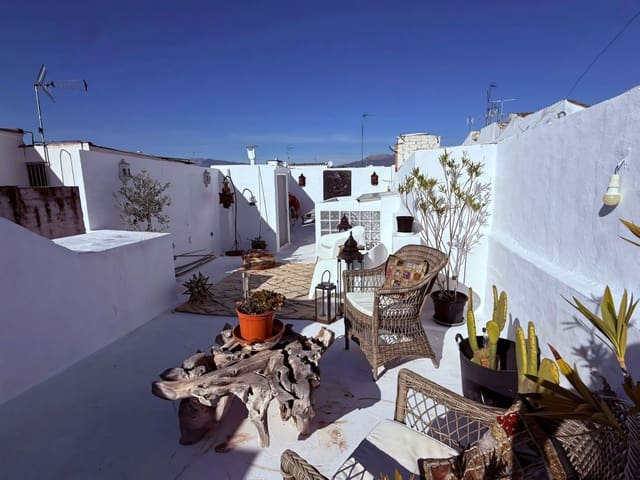 3 bedroom Townhouse for sale in Coín - € 329,000 (Ref: 9526053)