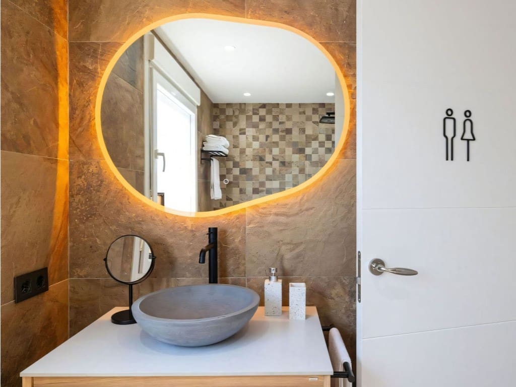 Chalet de 3 habitaciones en Mijas Costa en venta con piscina - 720.000 € (Ref: 9526054)