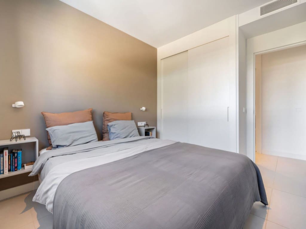 Apartamento de 2 habitaciones en Fuengirola en venta con piscina - 630.000 € (Ref: 9533137)