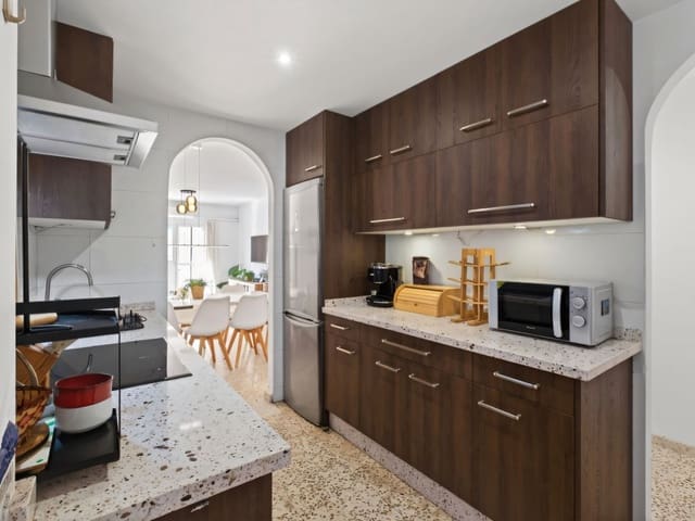 3 Zimmer Apartment zu verkaufen in Fuengirola - 320.000 € (Ref: 9533138)