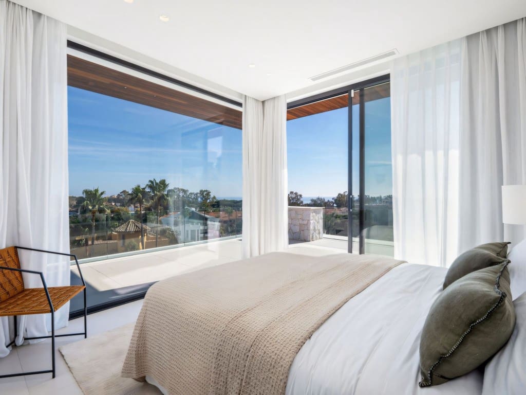 5 slaapkamer Villa te koop in Carib Playa met zwembad garage - € 3.300.000 (Ref: 9540720)