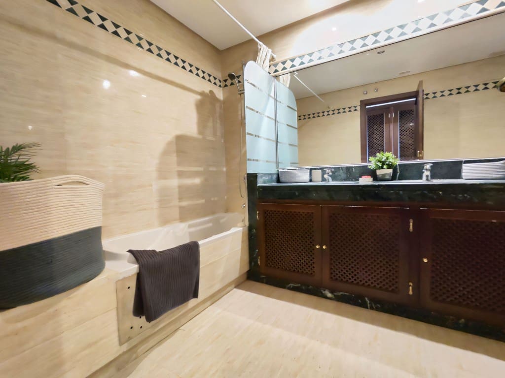 2 chambre Appartement à vendre à La Mairena avec piscine - 359 000 € (Ref: 9540721)