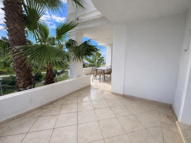 2 soveværelse Lejlighed til salg i Nueva Andalucia, Marbella med swimmingpool - € 560.000 (Ref: 9547506)