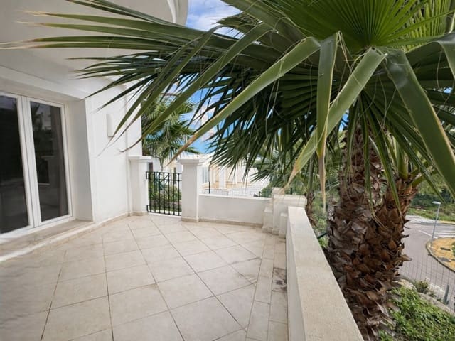 2 soveværelse Lejlighed til salg i Nueva Andalucia, Marbella med swimmingpool - € 560.000 (Ref: 9547506)