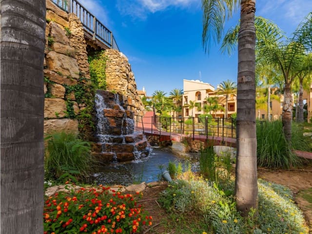 Apartamento de 2 habitaciones en Benahavís en venta con piscina - 599.000 € (Ref: 9547507)