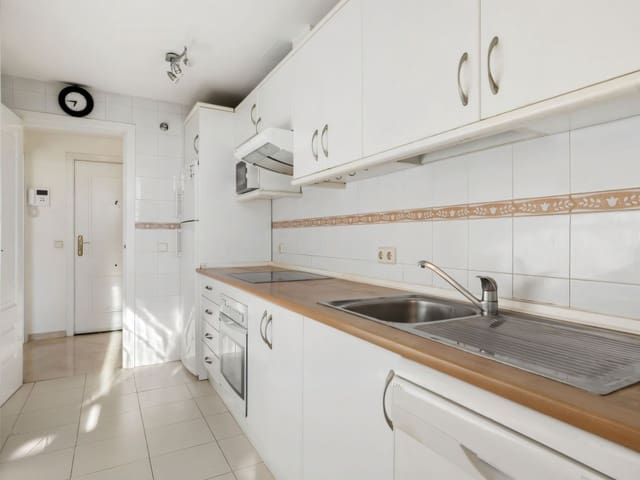 2 Zimmer Apartment zu verkaufen in Torrequebrada, Benalmádena mit Pool Garage - 395.000 € (Ref: 9550563)