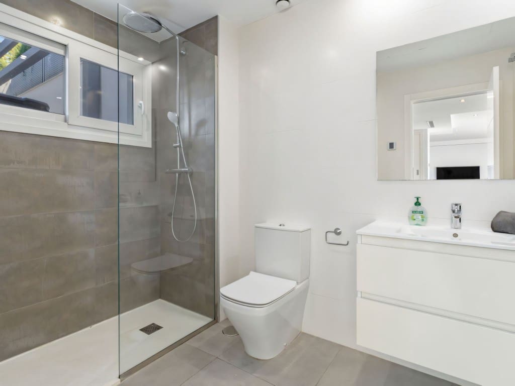 5 soverom Villa til salgs i Fuengirola med svømmebasseng - € 1 480 000 (Ref: 9554519)