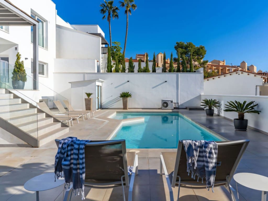 5 soverom Villa til salgs i Fuengirola med svømmebasseng - € 1 480 000 (Ref: 9554519)