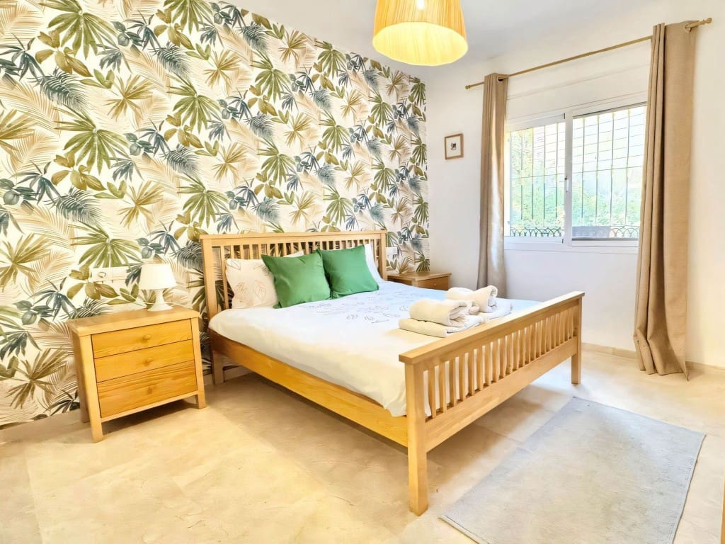 3 chambre Villa/Maison à vendre à Riviera del Sol avec piscine garage - 730 000 € (Ref: 9557530)