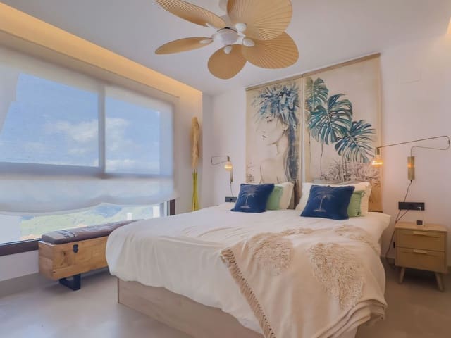 3 soveværelse Penthouse til salg i Istán med swimmingpool - € 1.150.000 (Ref: 9557531)