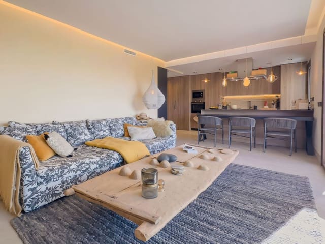 3 soveværelse Penthouse til salg i Istán med swimmingpool - € 1.150.000 (Ref: 9557531)