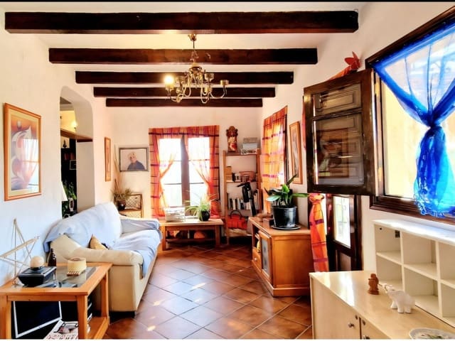 3 slaapkamer Finca/Landhuis te koop in La Cala de Mijas, Mijas met zwembad garage - € 375.000 (Ref: 9560856)