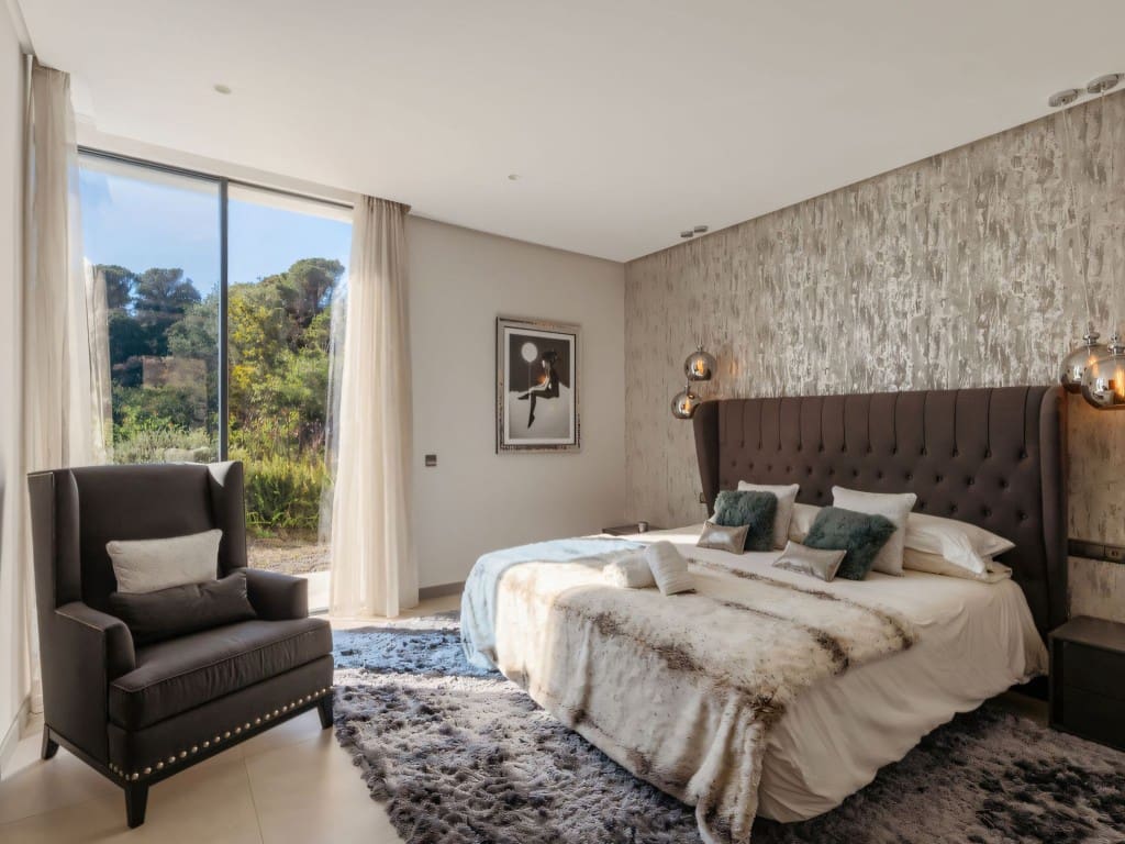 5 Zimmer Villa zu verkaufen in El Madronal mit Pool Garage - 6.495.000 € (Ref: 9560857)