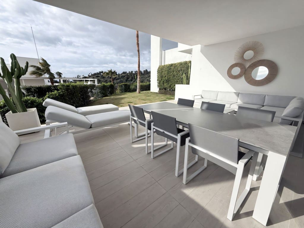 3 slaapkamer Appartement te koop in Benahavis met zwembad - € 850.000 (Ref: 9560858)