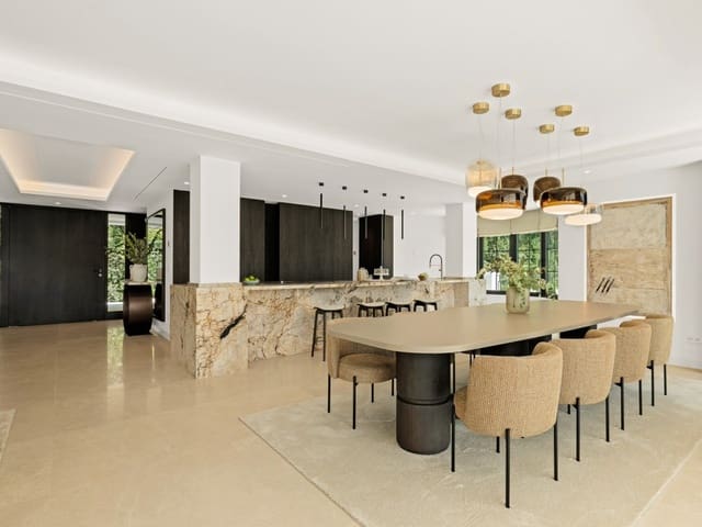 6 chambre Villa/Maison à vendre à Nueva Andalucia, Marbella avec piscine garage - 10 500 000 € (Ref: 9564261)