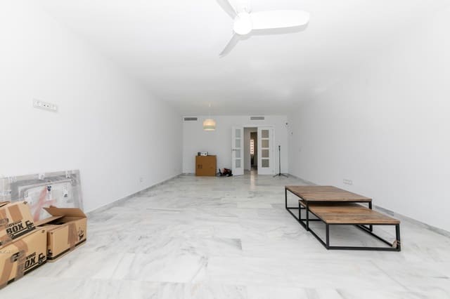 3 sypialnia Apartament do wynajęcia w Estepona z basenem - 1 800 € (Ref: 9564263)