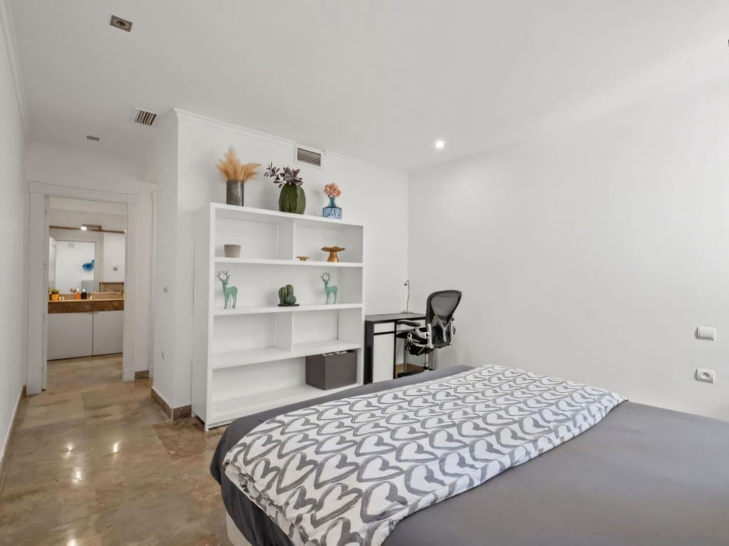 3 soverom Leilighet til salgs i Golden Mile med svømmebasseng - € 900 000 (Ref: 9567970)