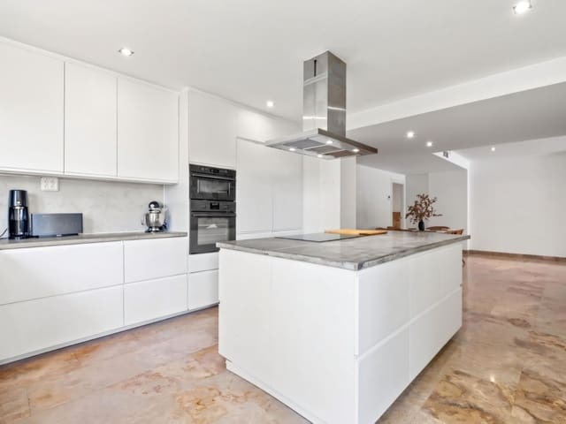 3 chambre Appartement à vendre à Golden Mile, Marbella avec piscine - 900 000 € (Ref: 9567970)