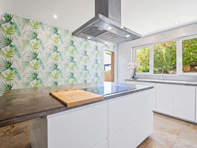 3 chambre Appartement à vendre à Golden Mile, Marbella avec piscine - 900 000 € (Ref: 9567970)