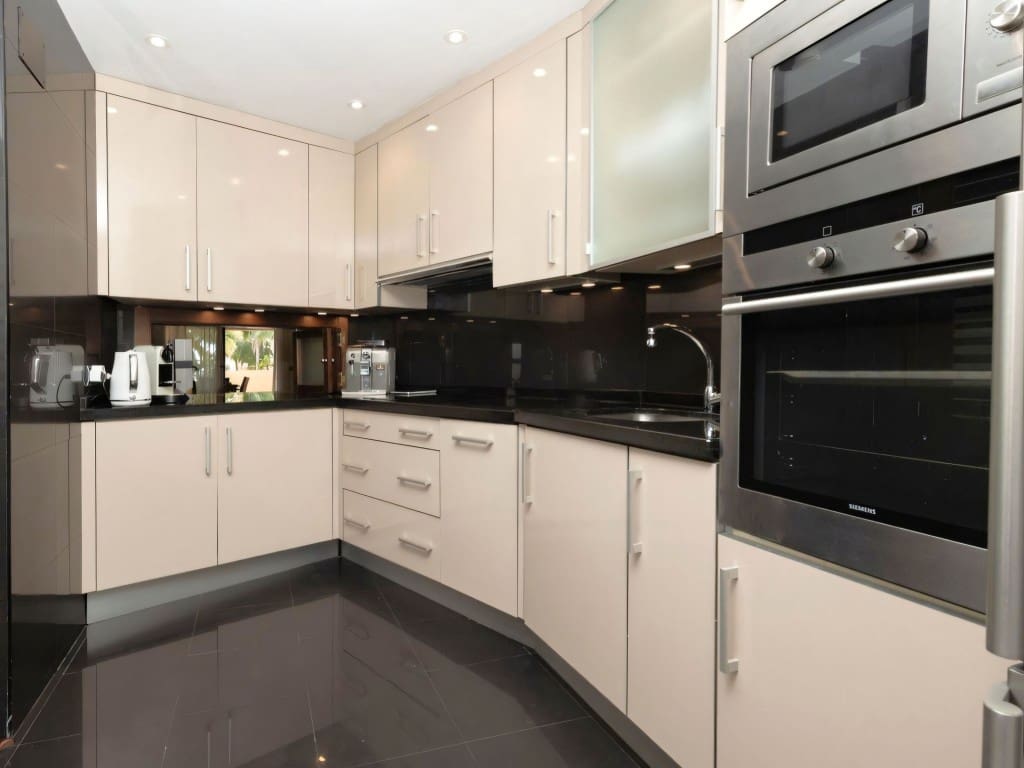 3 chambre Appartement à vendre à New Golden Mile avec piscine - 695 000 € (Ref: 9567971)