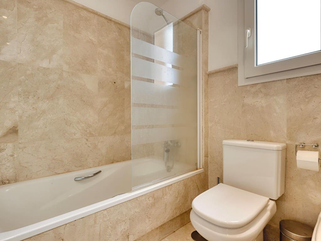 3 Zimmer Penthouse zu verkaufen in Mijas Costa mit Pool - 420.000 € (Ref: 9570455)