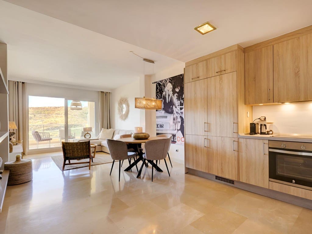 2 slaapkamer Appartement te koop in Mijas Costa met zwembad - € 369.000 (Ref: 9570456)