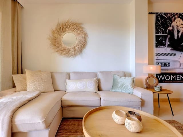 2 slaapkamer Appartement te koop in Mijas Costa, Mijas met zwembad - € 369.000 (Ref: 9570456)