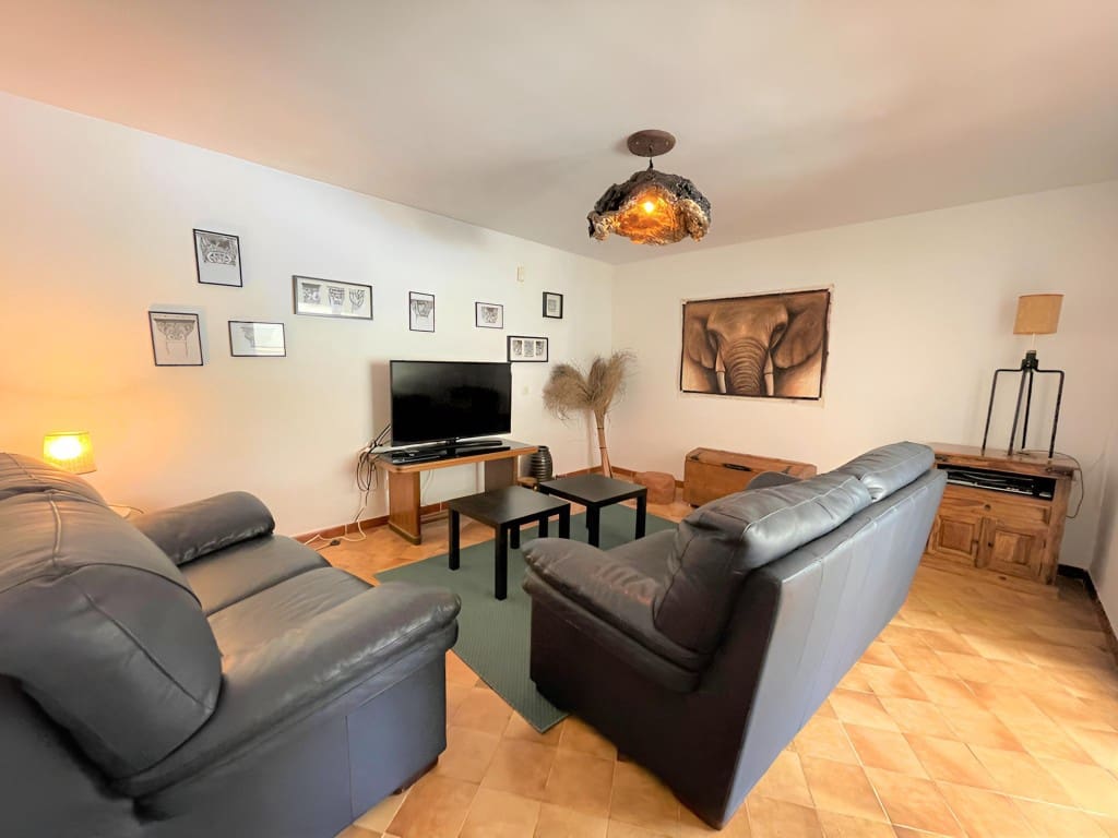 7 bedroom Villa for sale in Mijas with pool garage - € 1,600,000 (Ref: 9570457)