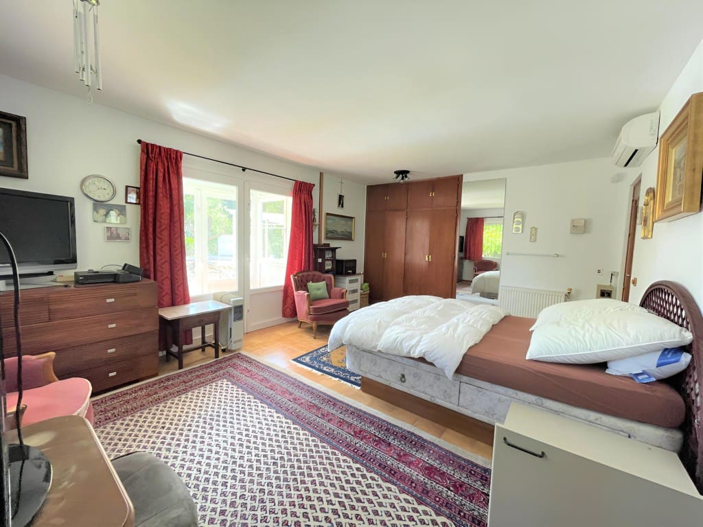 7 bedroom Villa for sale in Mijas with pool garage - € 1,600,000 (Ref: 9570457)